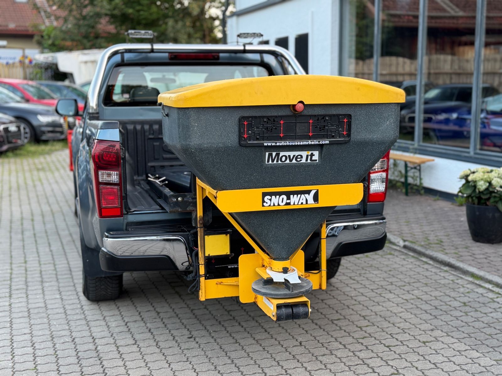 Fahrzeugabbildung Isuzu D-Max Double Cab 4WD Premium|SCHNEEPFLUG|AUTOMAT