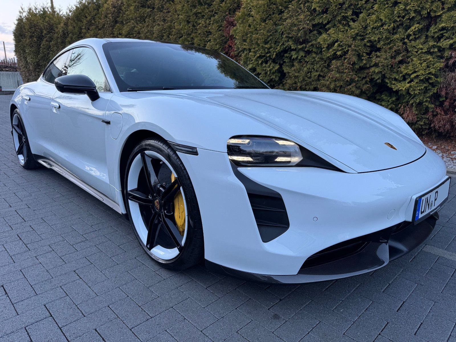 Porsche TAYCAN TURBO KERAMIK SPORT DESIGN CARBON BURMEST