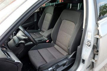 Volkswagen Passat Variant - 11