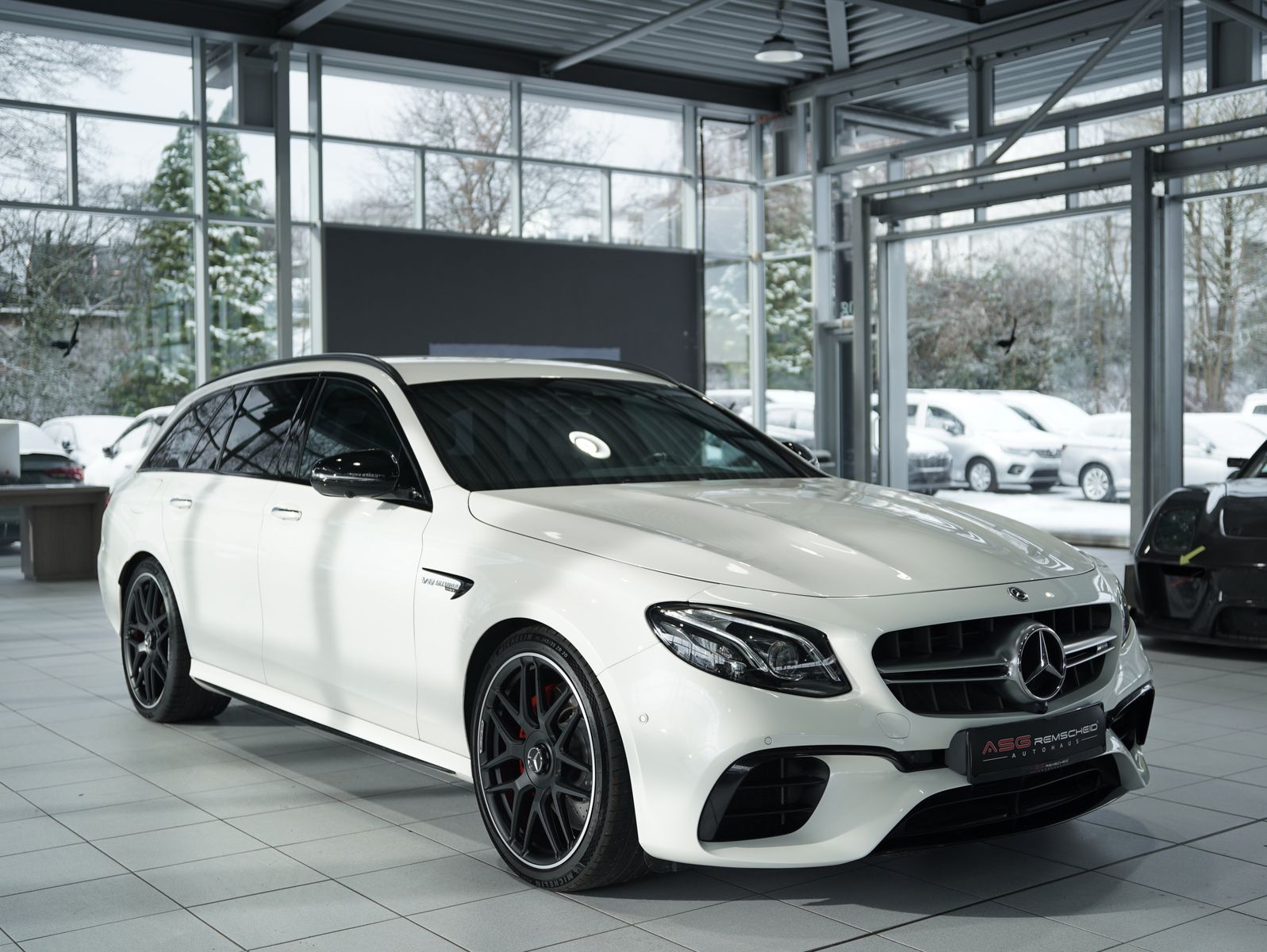 Mercedes Benz E 63 Amg