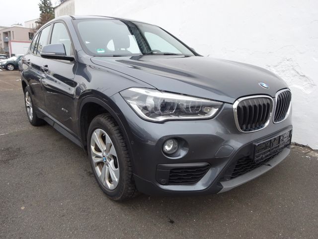 BMW X1 sDrive 18 i Advantage/LED/Klimaau/Kamera/DAB