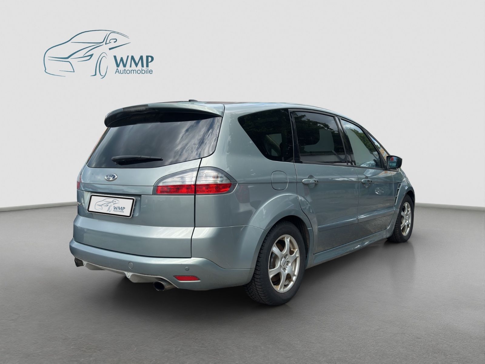 Fahrzeugabbildung Ford S-Max S-MAX Titanium S/Navi/PDC/Panorama/