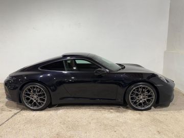 Porsche 992 - 7