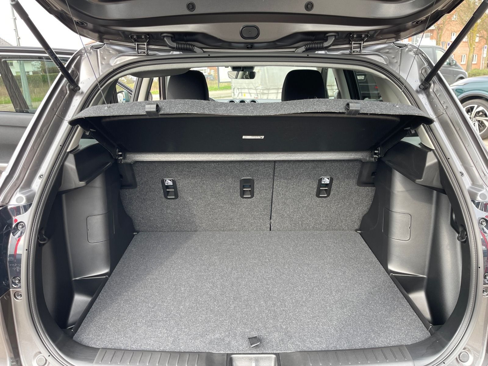 Fahrzeugabbildung Suzuki Vitara 1.4 Hybrid Komfort Klima Navi Kamera