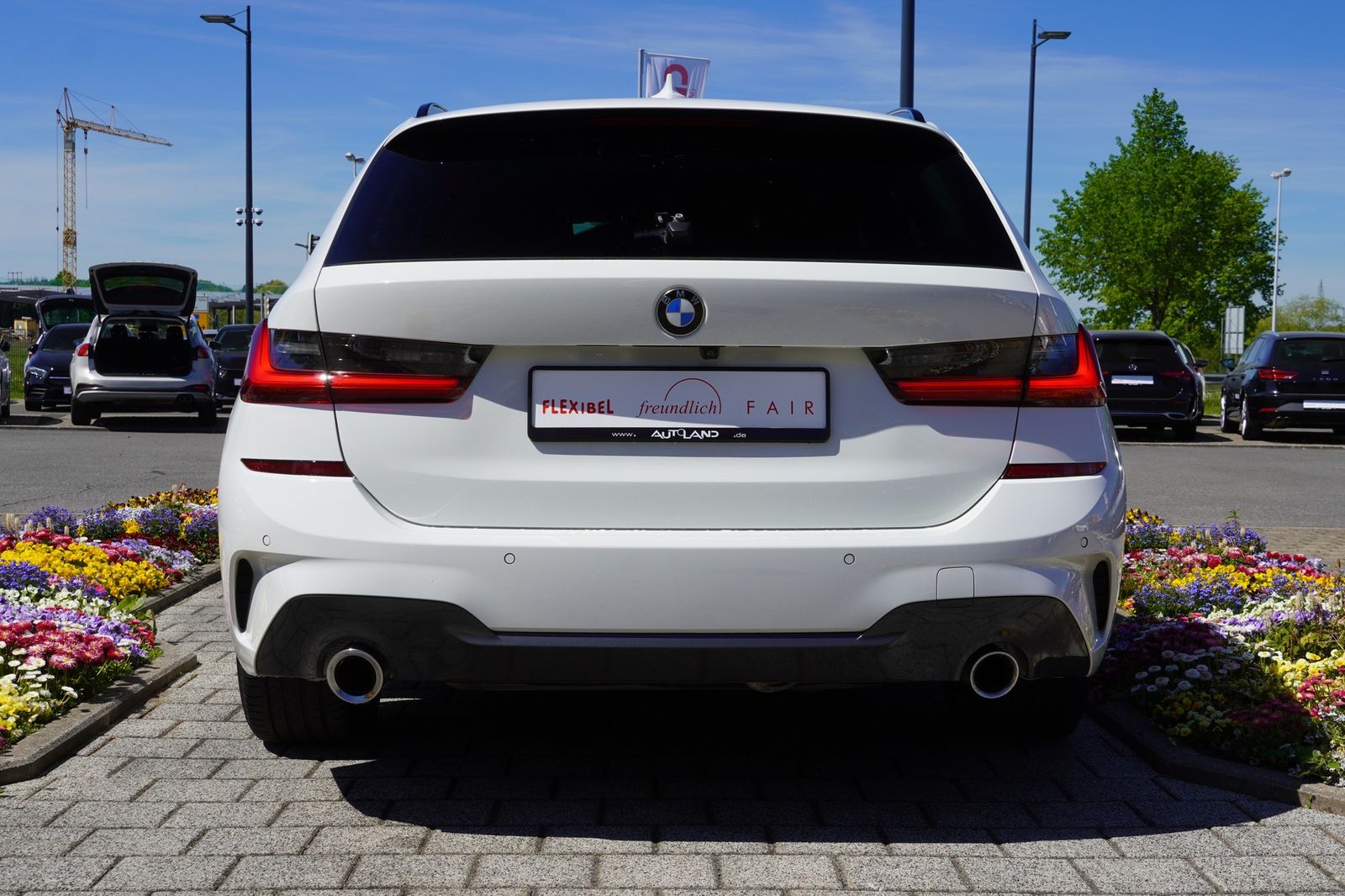 BMW 318i M Sport LED Navi AHK Tempomat Sitzheizung foto 7