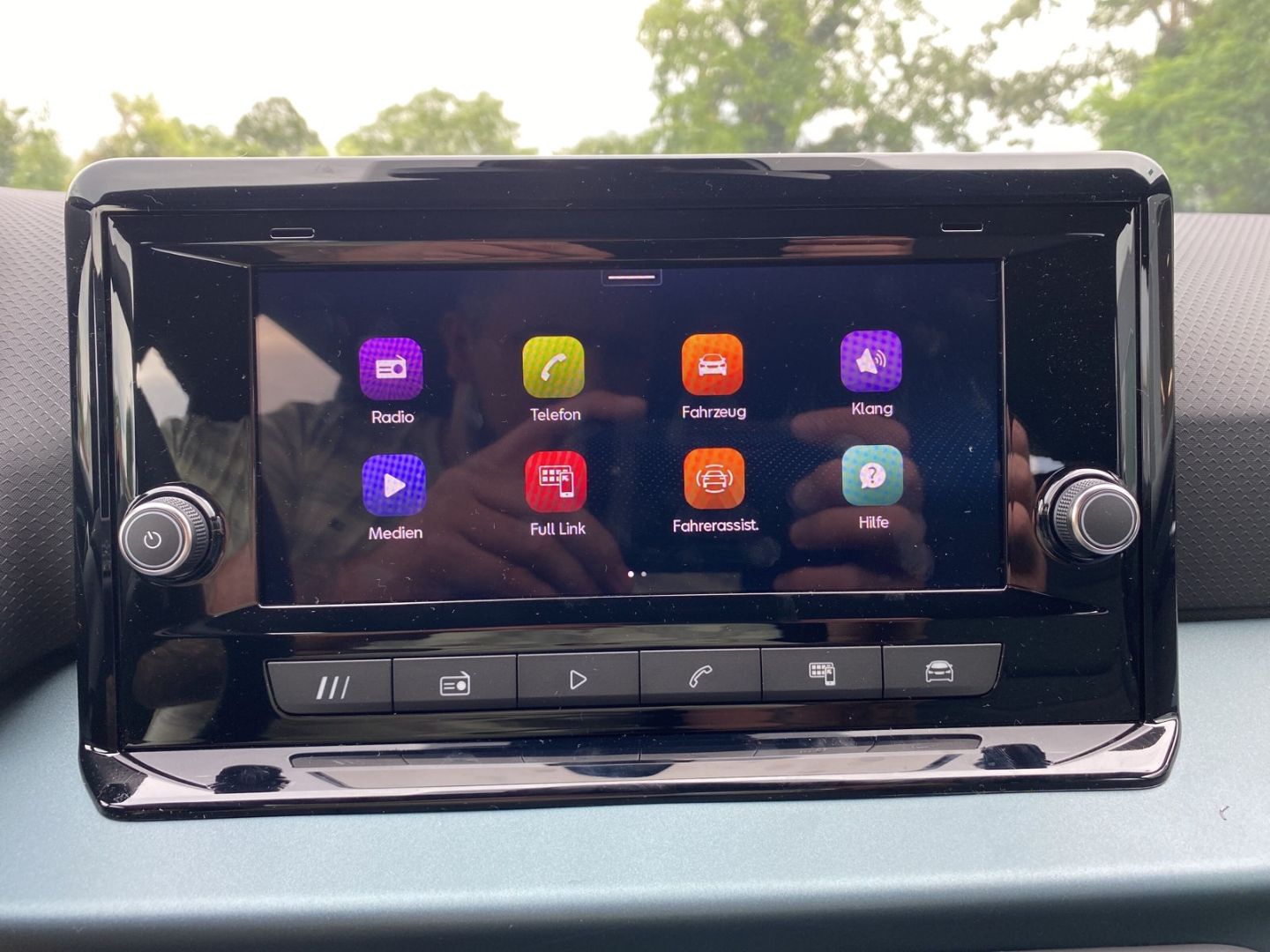 Fahrzeugabbildung SEAT Arona Seat 1,0 Xperience *Apple CarPlay *Android
