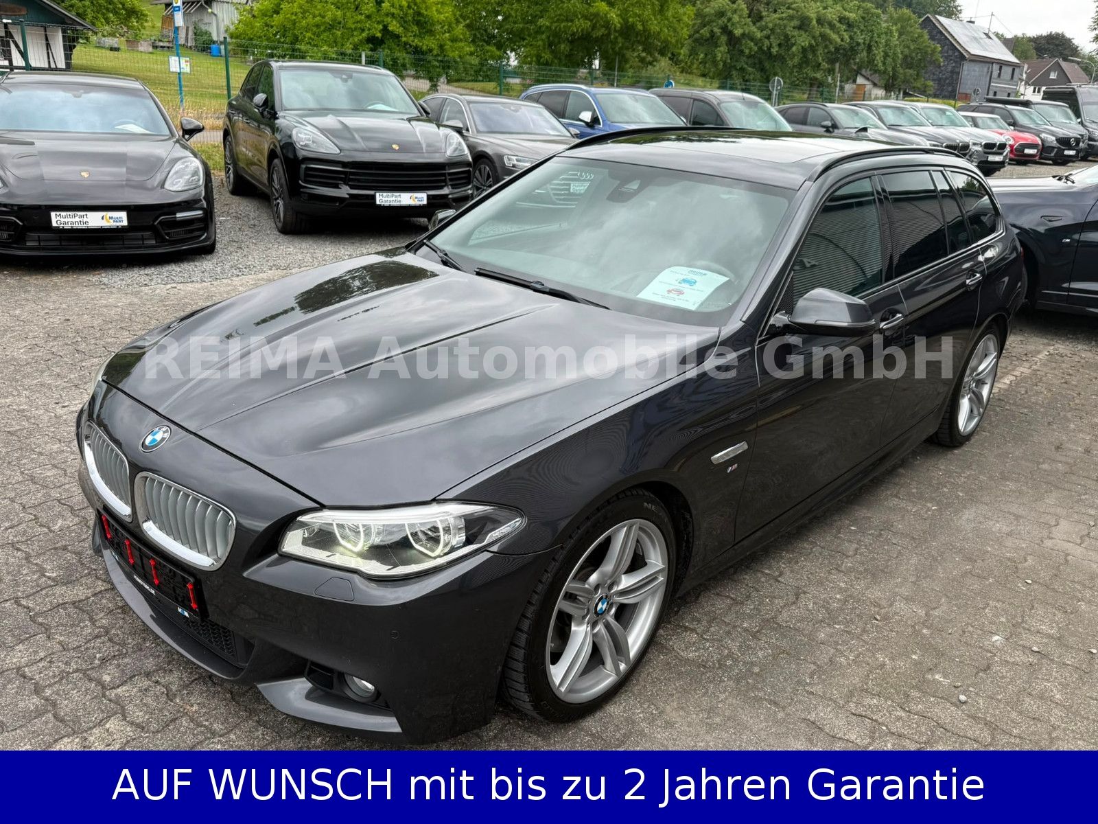 Fahrzeugabbildung BMW 535 d Touring xDrive M-Sportpaket, HUD, ACC,LED
