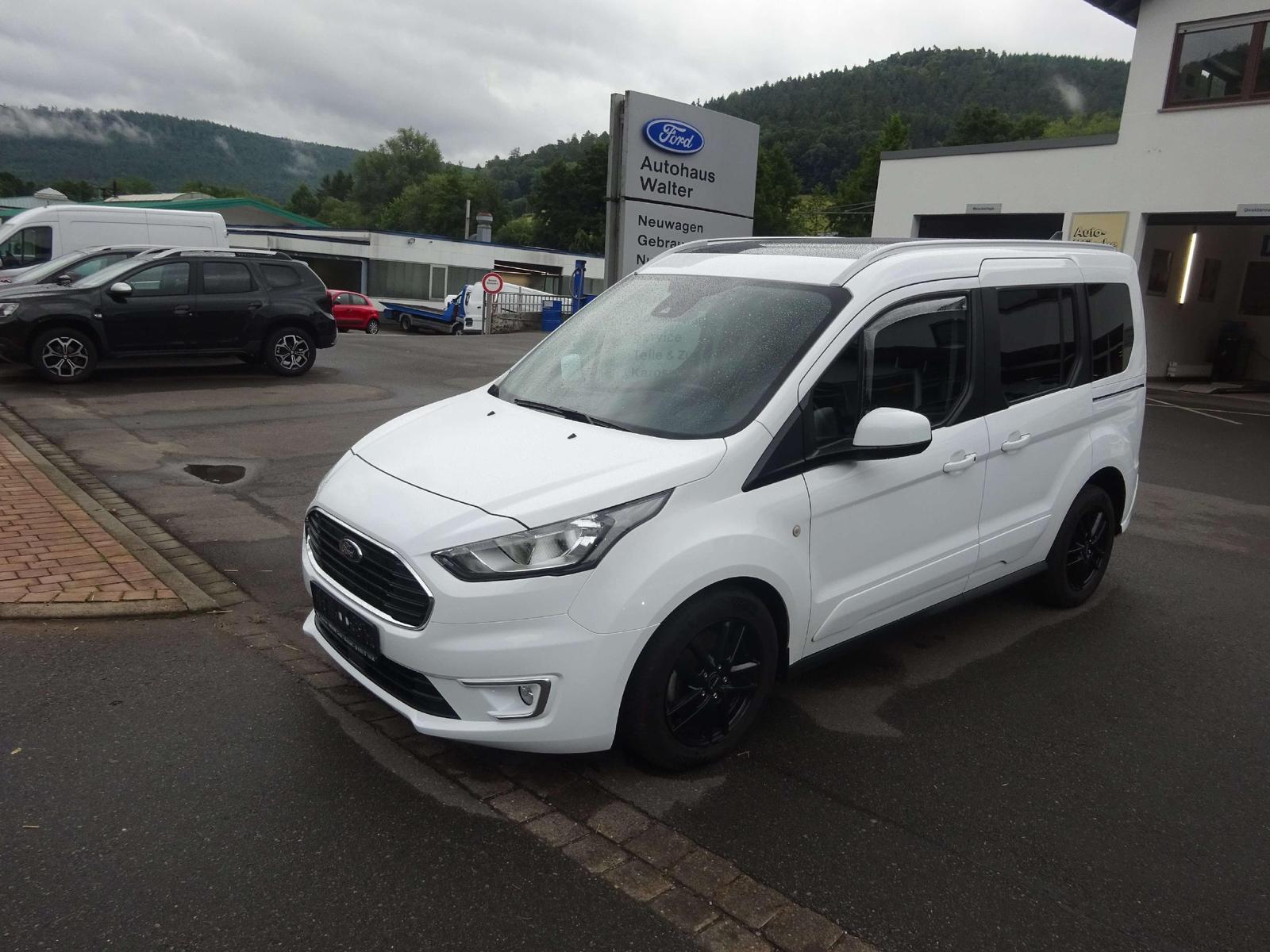 Ford Tourneo Connect Titanium Navi Kamera AHK
