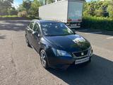 Seat Ibiza ST Ref. Salsa, TÜV+Serv.+Zahnriemen NEU - Seat Ibiza SE mit Benzin-Antrieb