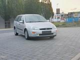 Ford Focus - Ford Focus aus 1999: Kombi