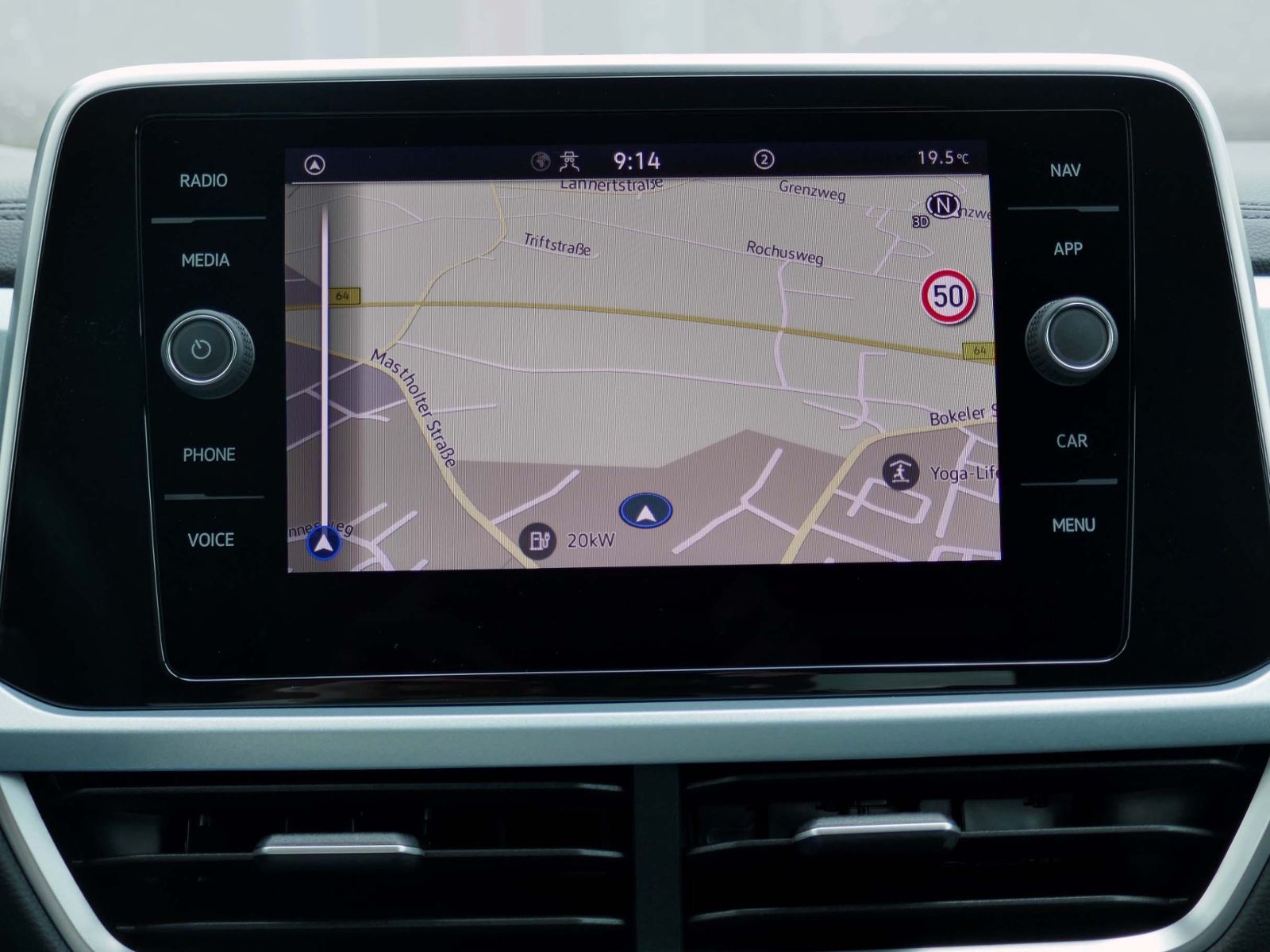 Fahrzeugabbildung Volkswagen T-Roc GOAL 1.5 TSI DSG | LED RFK ACC Navi