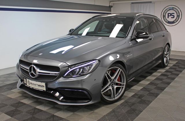 Mercedes-Benz C63S T AMG PANO NIGHT BURMESTER S.HEFT SPORT-AGA