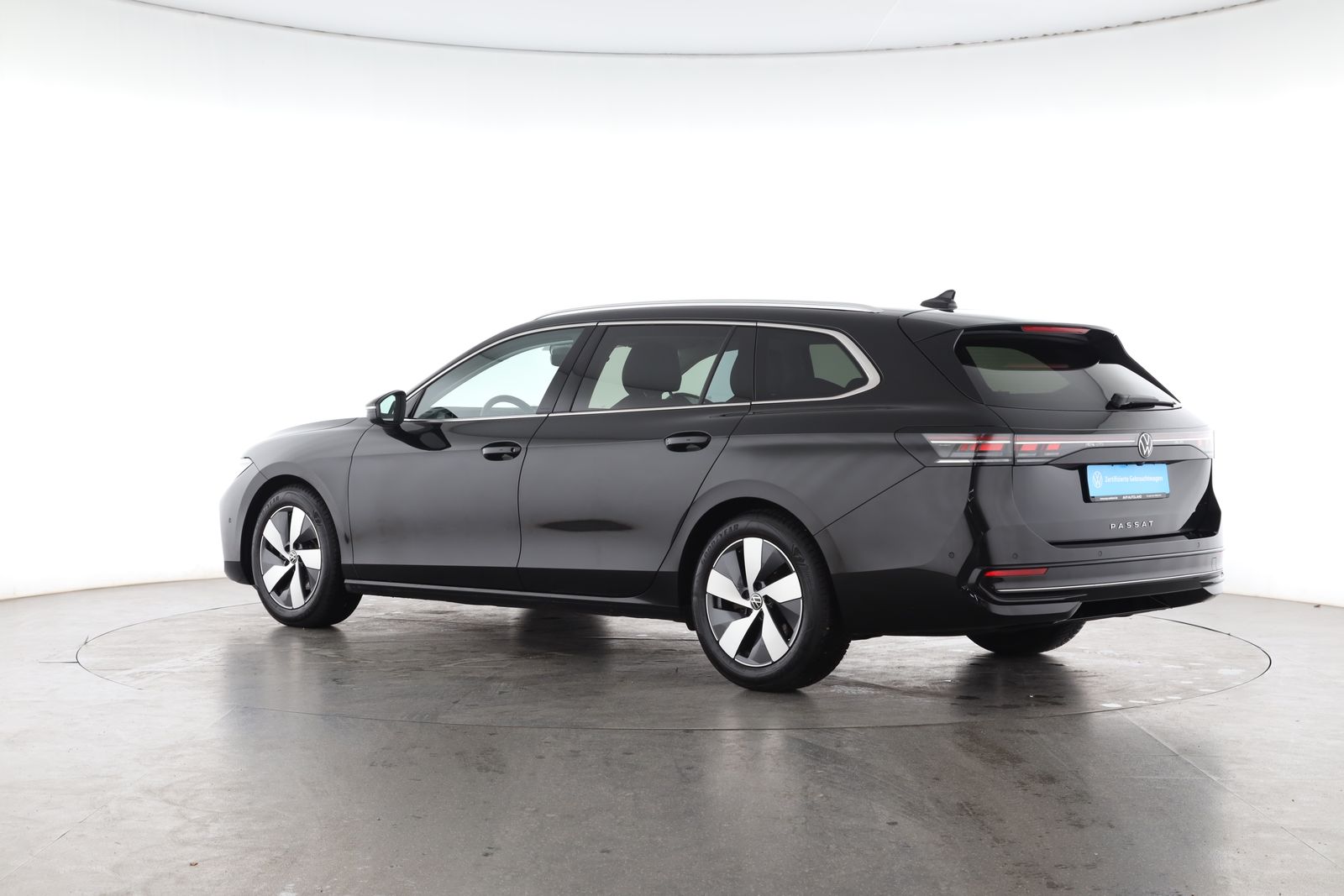 Volkswagen Passat - Bild 4