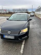 Volkswagen 2012 VW Passat 2012, 120.000 km - Volkswagen Passat mit Benzin-Antrieb: Limousine, 2.0
