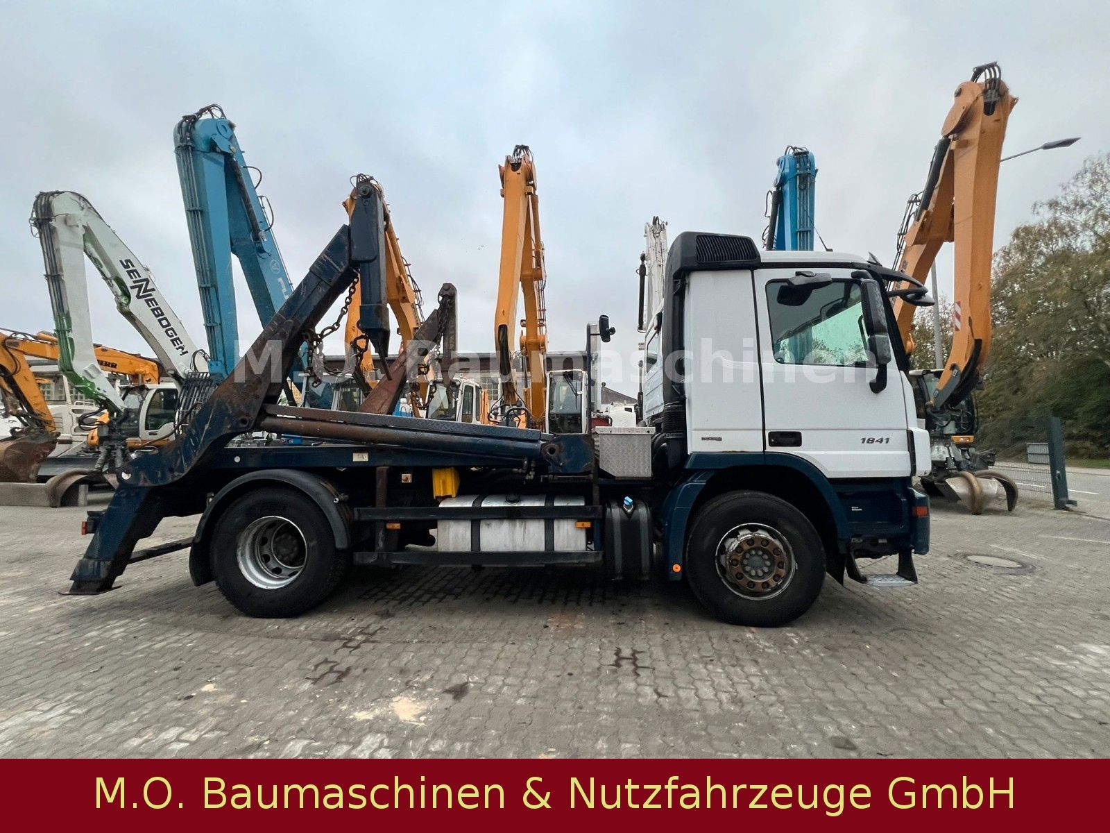 Fahrzeugabbildung Mercedes-Benz Actros 1841 / AC /Euro5 /Meier Ratio Pak 13 H /