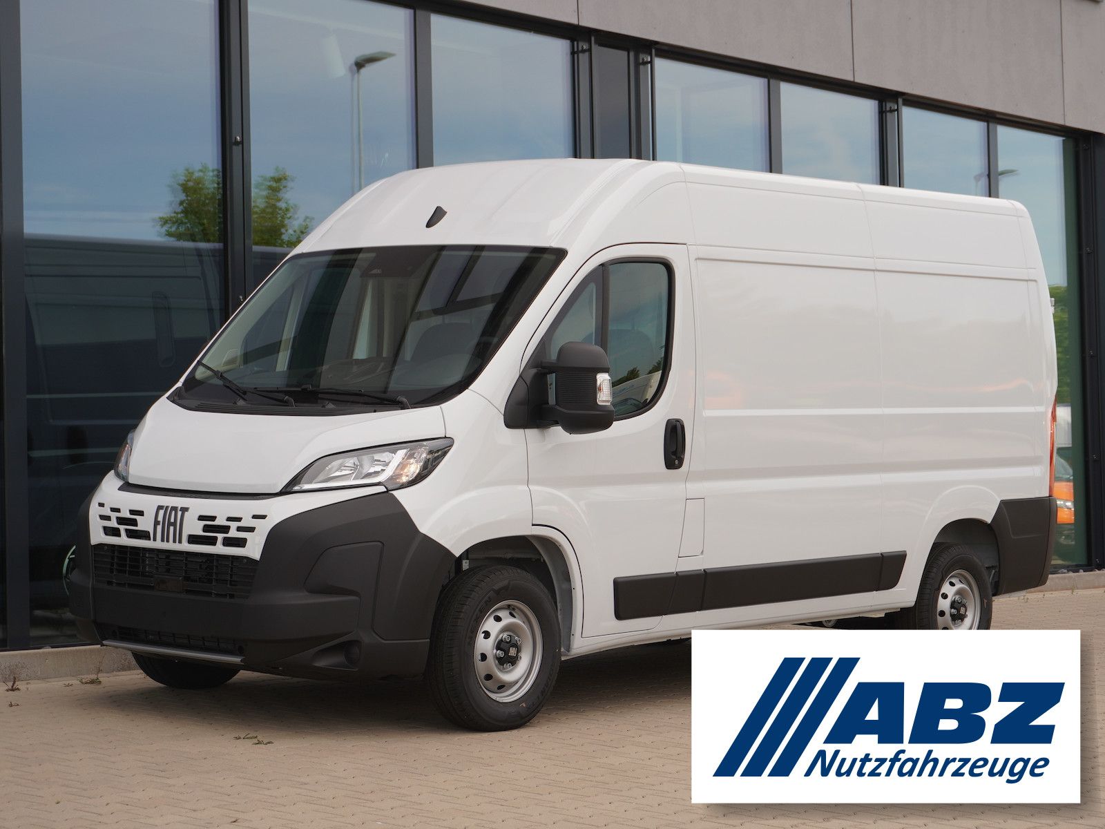 Fiat Ducato 30 L2H2 120 / 7-Zoll Infotainment