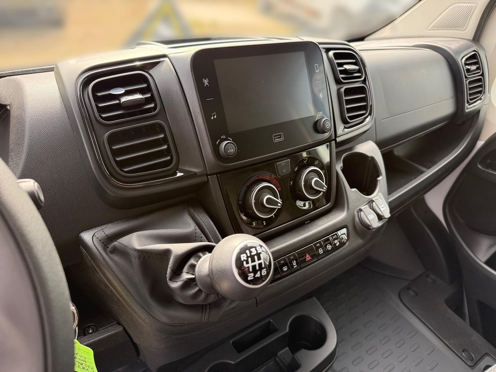 Fahrzeugabbildung Fiat Ducato Maxi L3H2 Kastenwagen 140 MT6