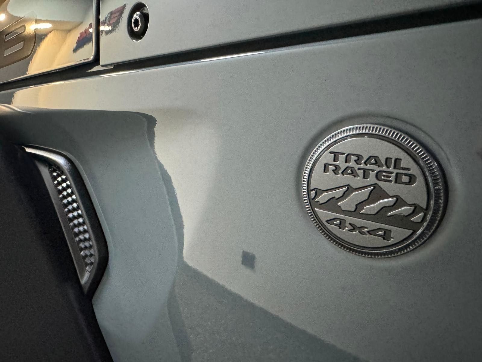 Fahrzeugabbildung Jeep MOAB 392-6.4L HEMI V8-WINDE-SKY ONE-35"