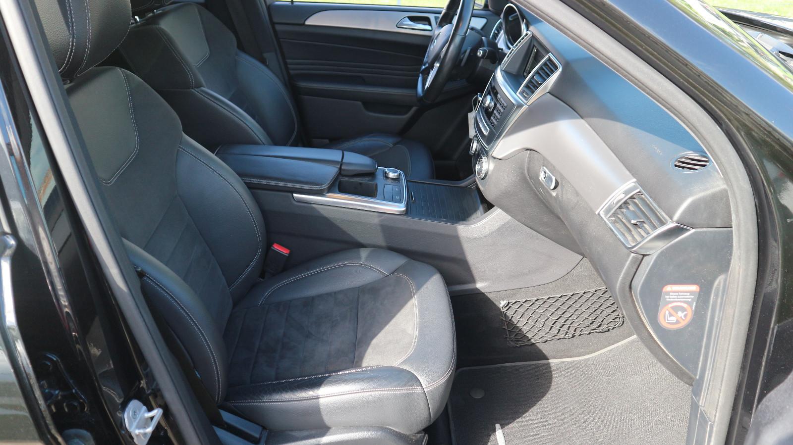Mercedes-Benz ML 350 CDI BlueTec 4Matic AHK/Leder/NAVI/Xenon..
