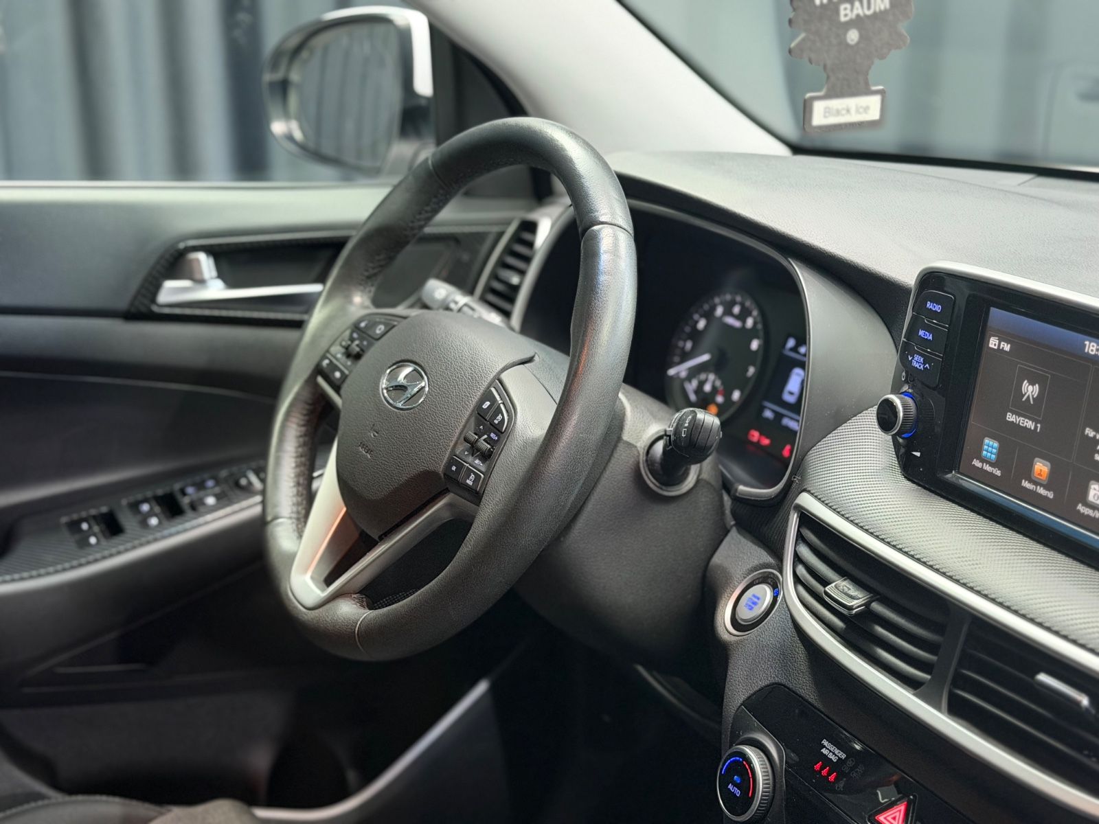 Fahrzeugabbildung Hyundai Tucson Trend 4WD |AUTOMATIK|RF-KAMERA|NAVI