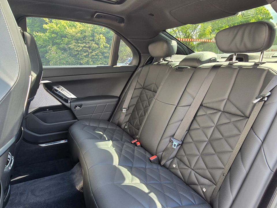 BMW 740 - Bild 26