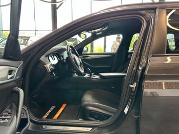 MYAUTOCENTER – Gebraucht- und Jahreswagen mit Werkstattservice in Pfaffenhofen BMW 520 *Navi*ACC*NAVI*LED*KAM*CARPLAY*