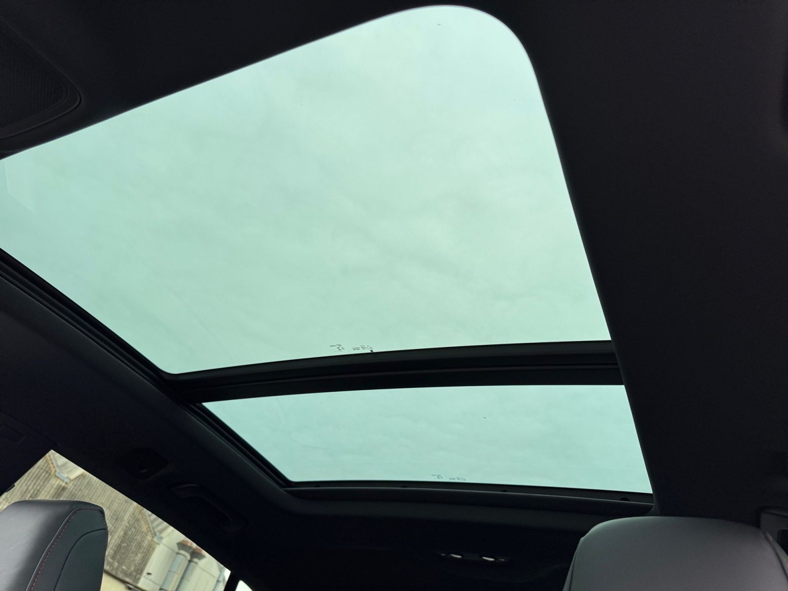 Audi RSQ8 - Bild 17