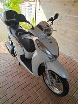 Honda SH 300i - HONDA SH 300I