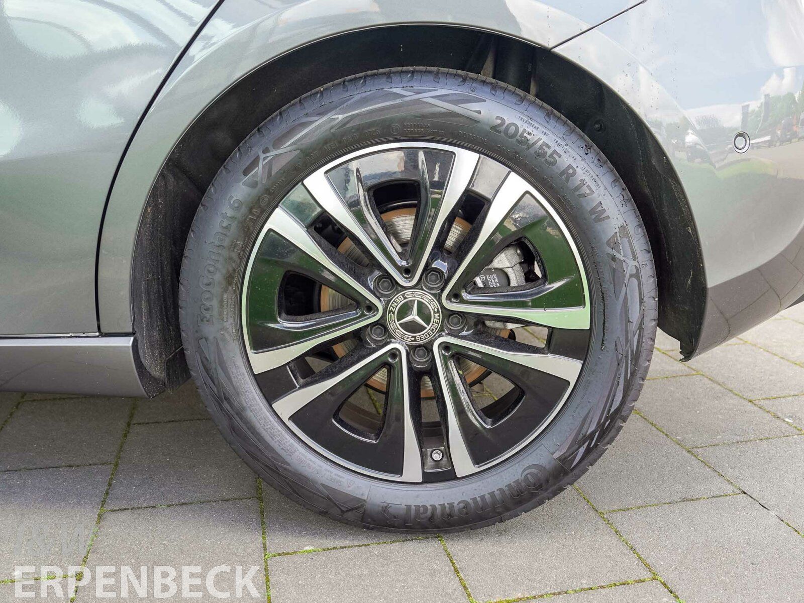 Fahrzeugabbildung Mercedes-Benz A 200 Progressive AHK MBUX Kamera Totwinkel SHZ