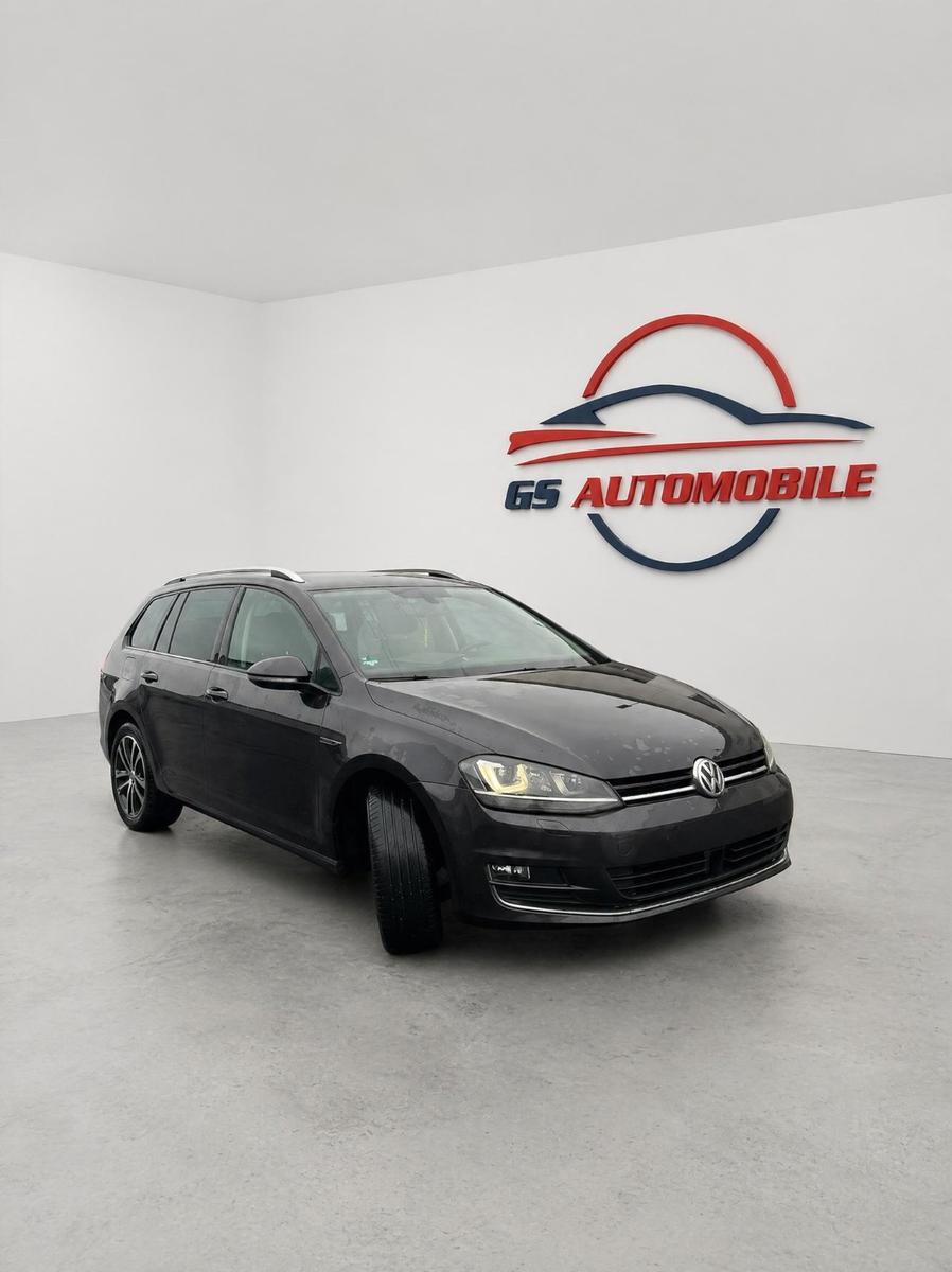 Volkswagen Golf VII Variant Lounge BMT