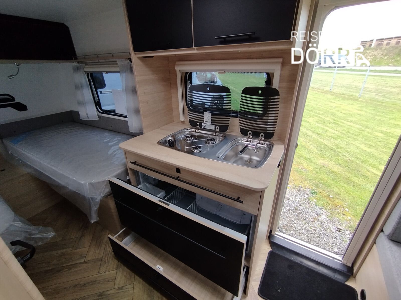 Fahrzeugabbildung Sterckeman Sport Edition 492LJ Camper + Arctic Paket Sidney