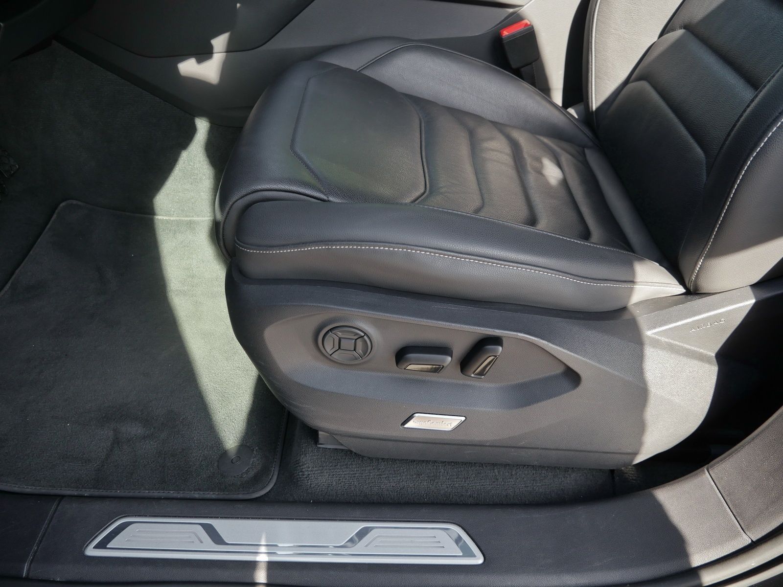 Volkswagen Touareg - Bild 24