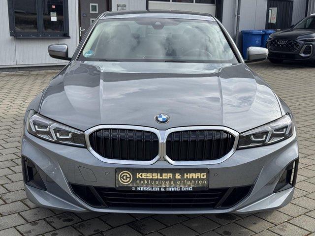 BMW 320 d xDrive *Facelift* PDC*Navi*1Hand