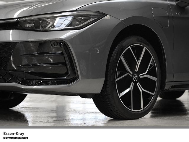 Volkswagen Passat - Bild 6
