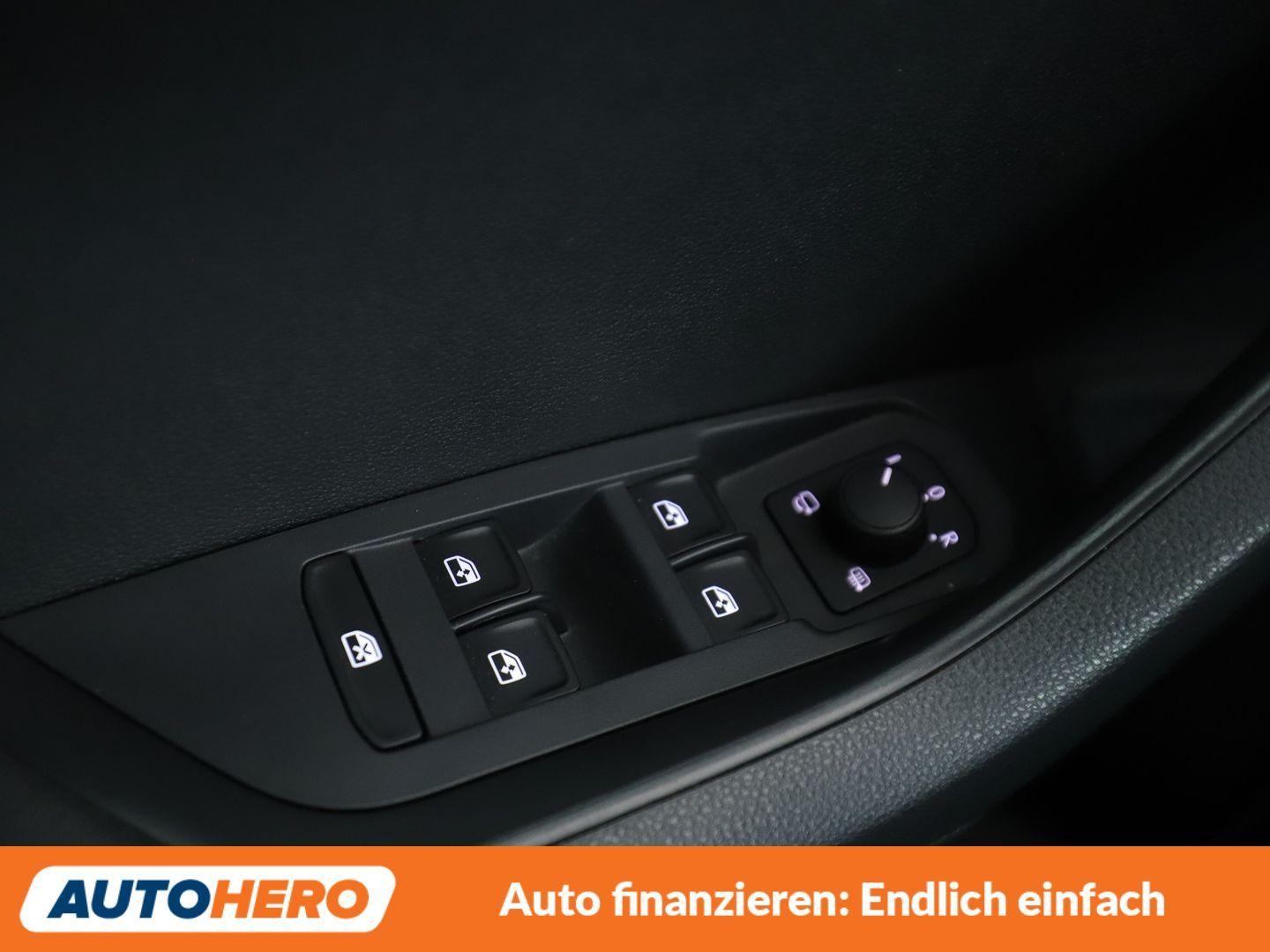 Skoda Karoq 1.5 TSI ACT SportLine Aut.*NAVI*LED*TEMPO*