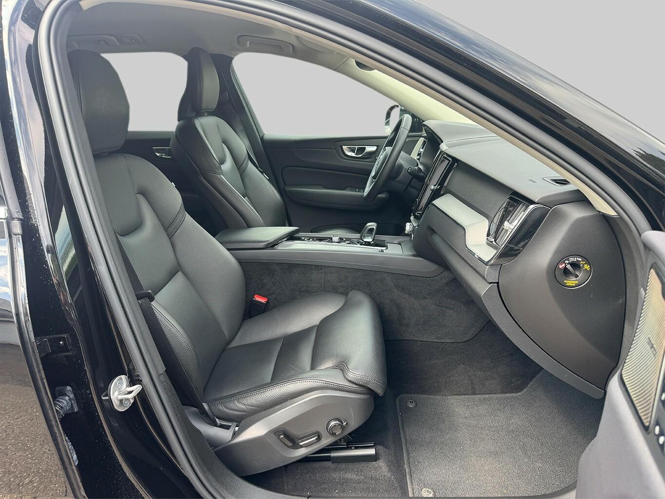 Volvo XC60 B4 Plus Bright Mild-Hybrid, миниатюра 8
