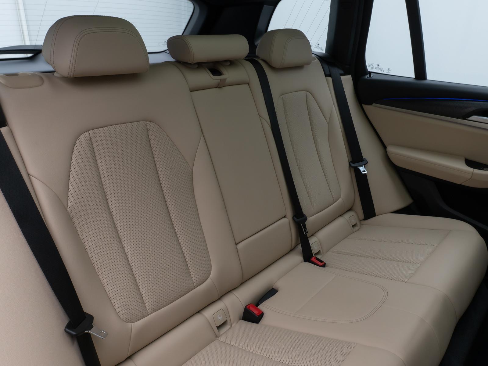BMW X3 xD20d M Sport Laser Panorama 360°HUD DAB 19", миниатюра 29