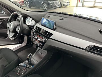 Fahrzeugabbildung BMW X1 sD18i Advantage ParkAssist Navi Lordos Tempom