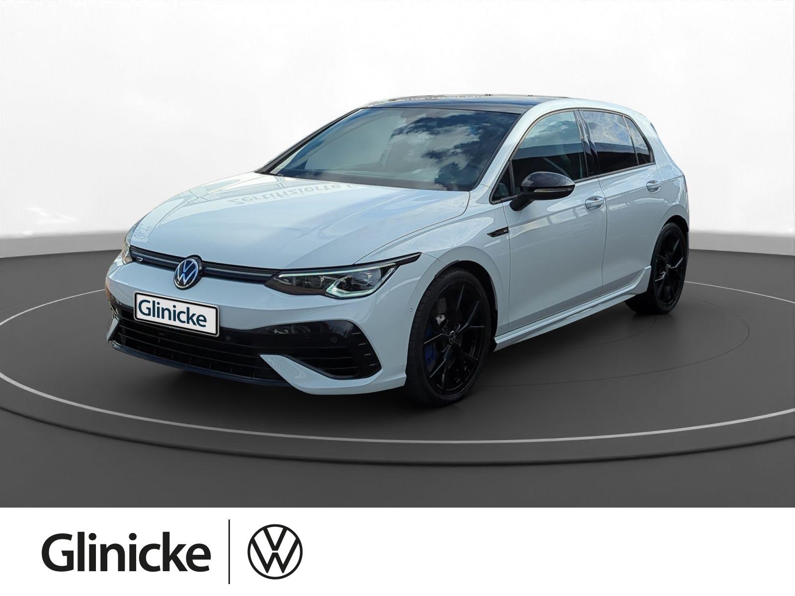 Volkswagen Golf VIII 2.0 TSI R 4Motion DCC Matrix Pano DSG