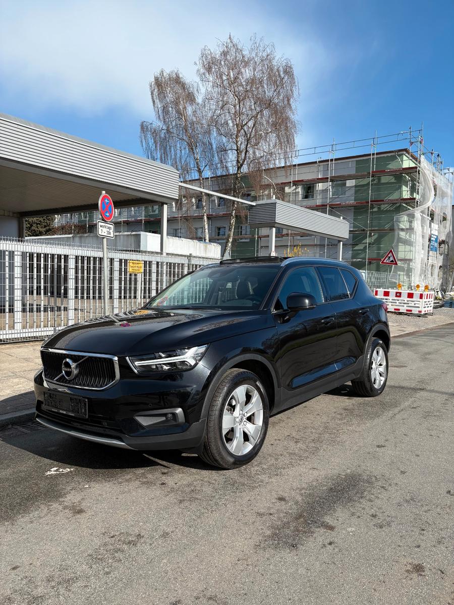 Volvo XC 40 XC40 Momentum/PANO