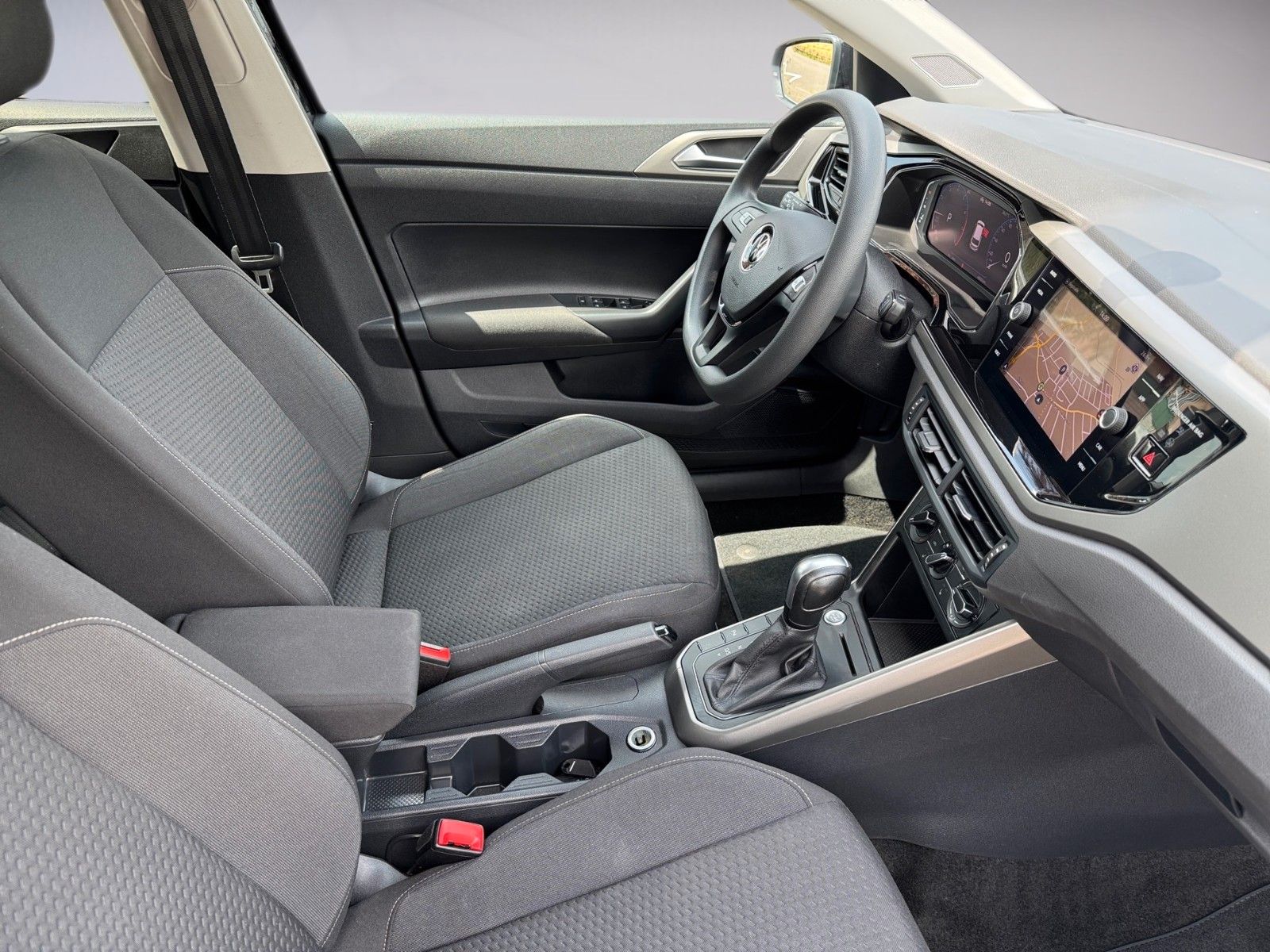 Fahrzeugabbildung Volkswagen Polo VI Comfortline 1.0TSI