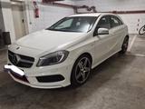 Mercedes-Benz A 250 AMG Line DCT AMG Line