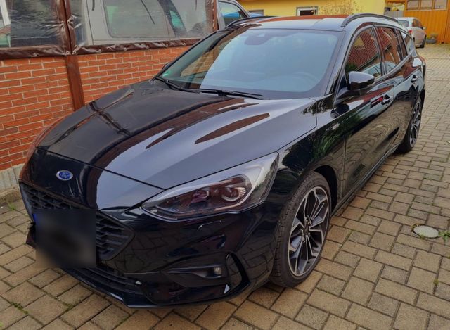 Ford Focus St-Line 2.0