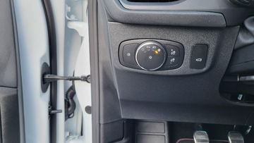 Fahrzeugabbildung Ford Focus Turnier ST X