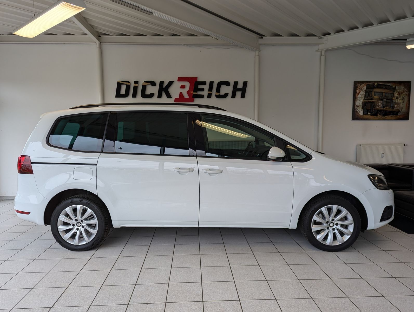 Fahrzeugabbildung SEAT Alhambra 1.4 TSI DSG Style 7-Sitze Cam Shz LM17"