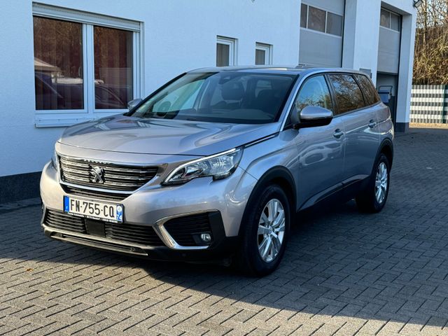 Peugeot 5008 Active Automatik 7-Sitzer Navi Kamera