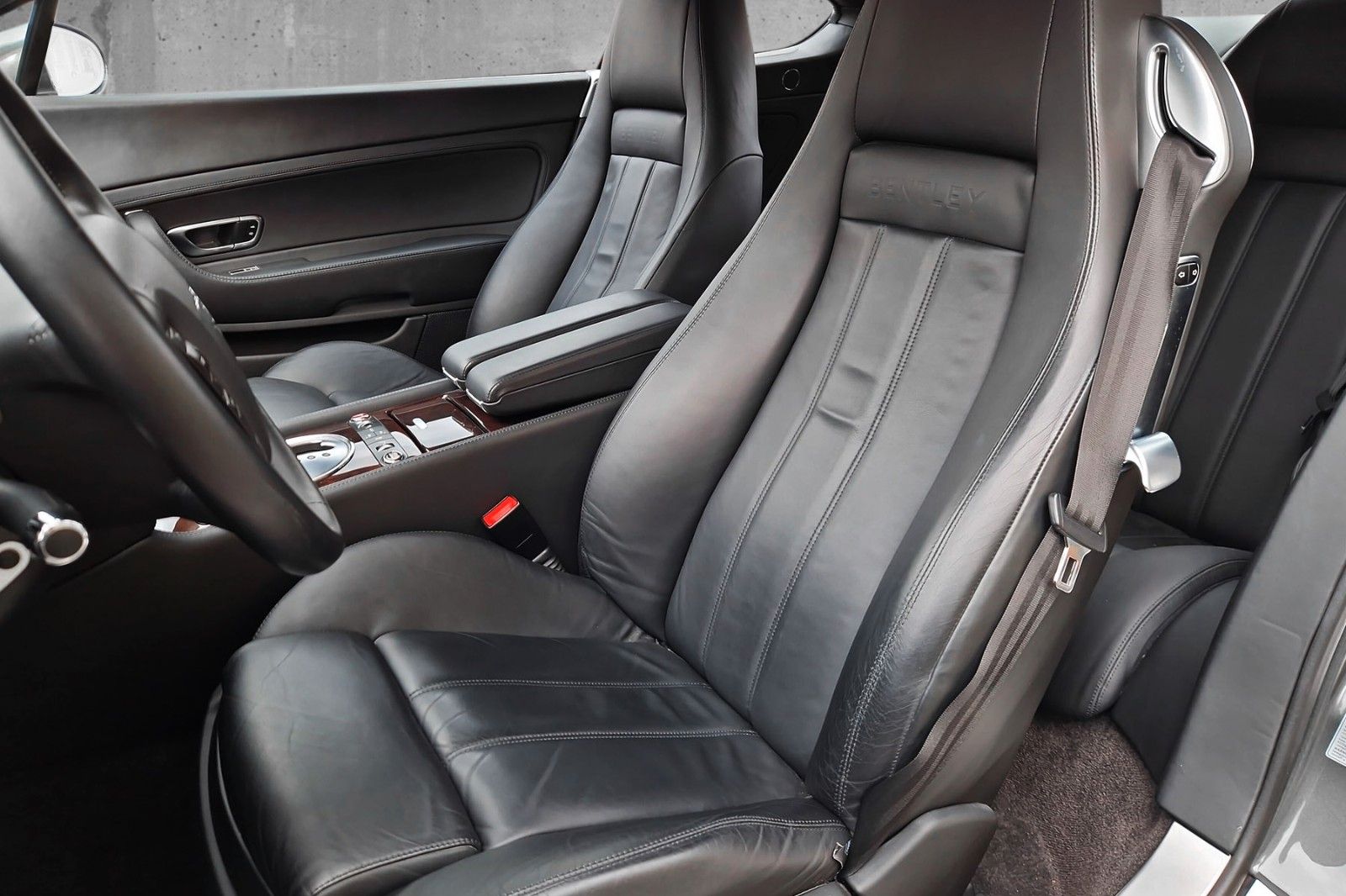 Fahrzeugabbildung Bentley Continental GT*Dt. Auto*Scheckheft*Massage*TOP