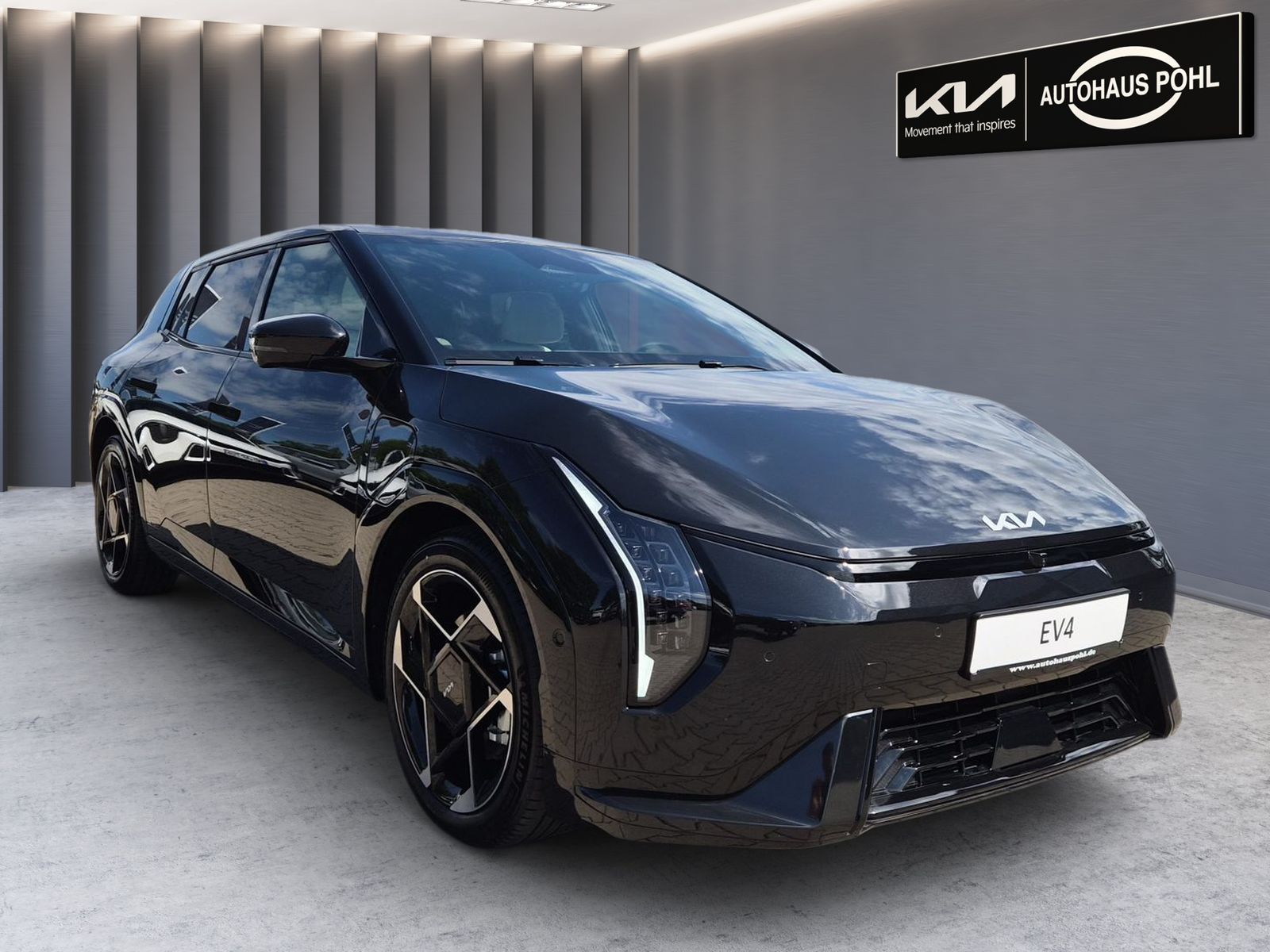 Fahrzeugabbildung Kia EV4 81 FWD GTL DWP COM CON GD