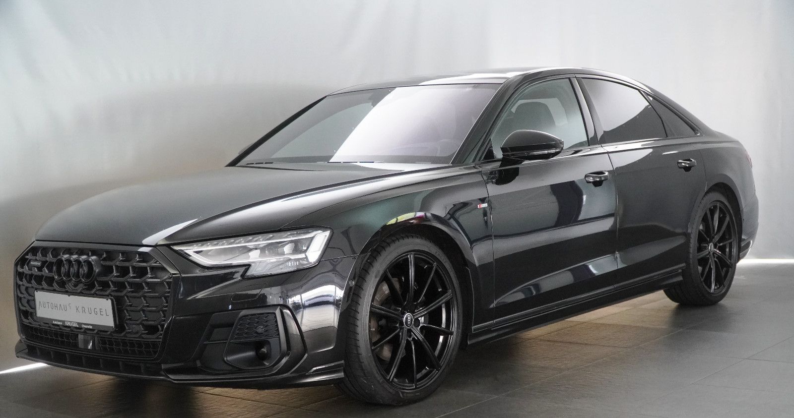 AUDI A8 S Line Sport Black Edition! TV!