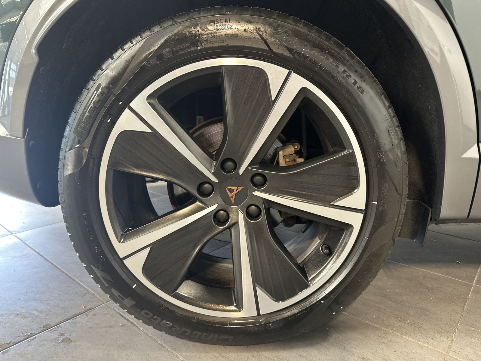 Fahrzeugabbildung CUPRA Formentor 1.4 TSI DSG e-Hybrid NAV+LED+ACC+KAM